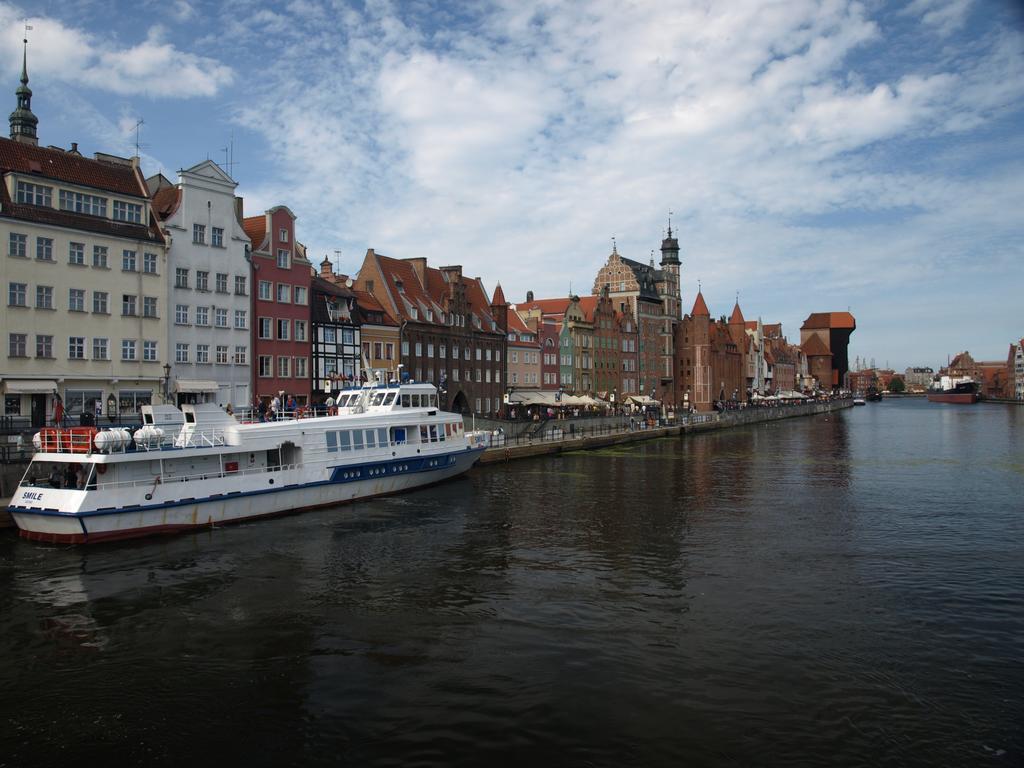 Grand-Tourist River Side Apartments Gdansk Exterior photo